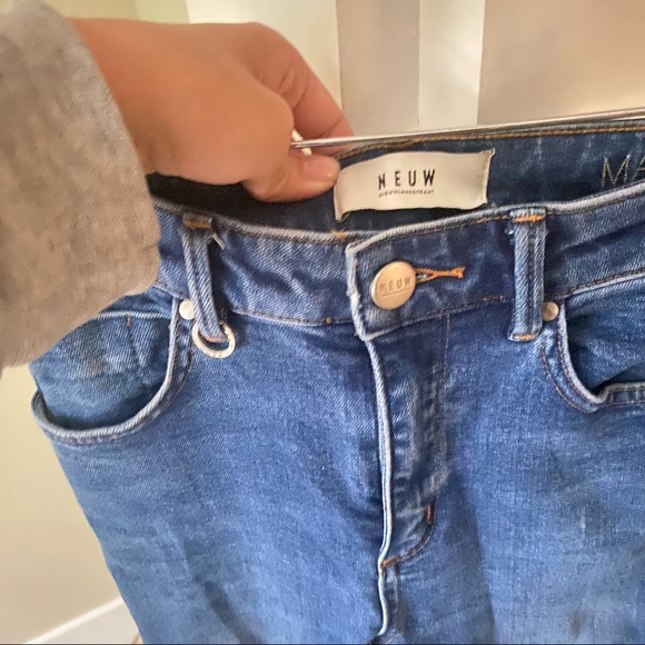 NEUW Dark Wash Marilyn High Rise Ripped Jeans - Picture 4 of 11